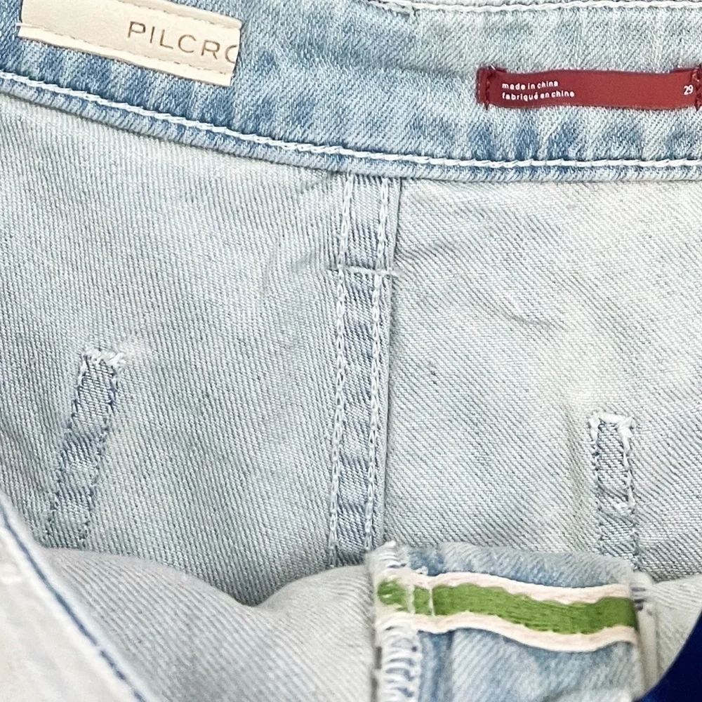 NWT Anthropologie Pilcro Denim Frayed Shortie Shorts Light Wash
